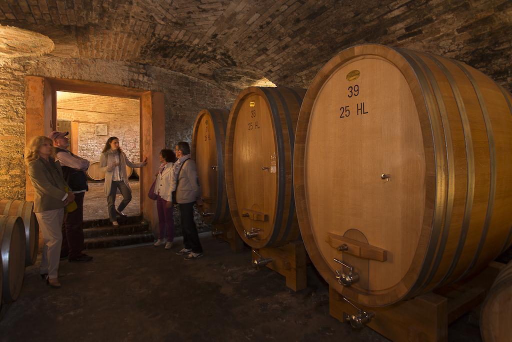 Marchesi Alfieri - Cantine E Ospitalita San Martino Alfieri Εξωτερικό φωτογραφία