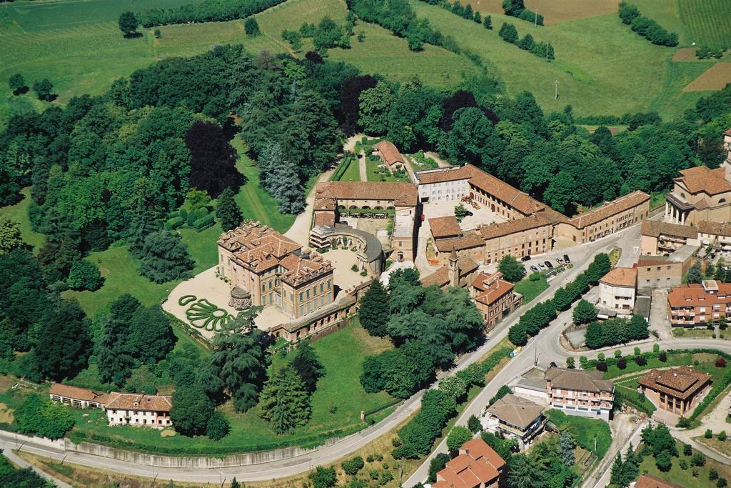 Marchesi Alfieri - Cantine E Ospitalita San Martino Alfieri Εξωτερικό φωτογραφία